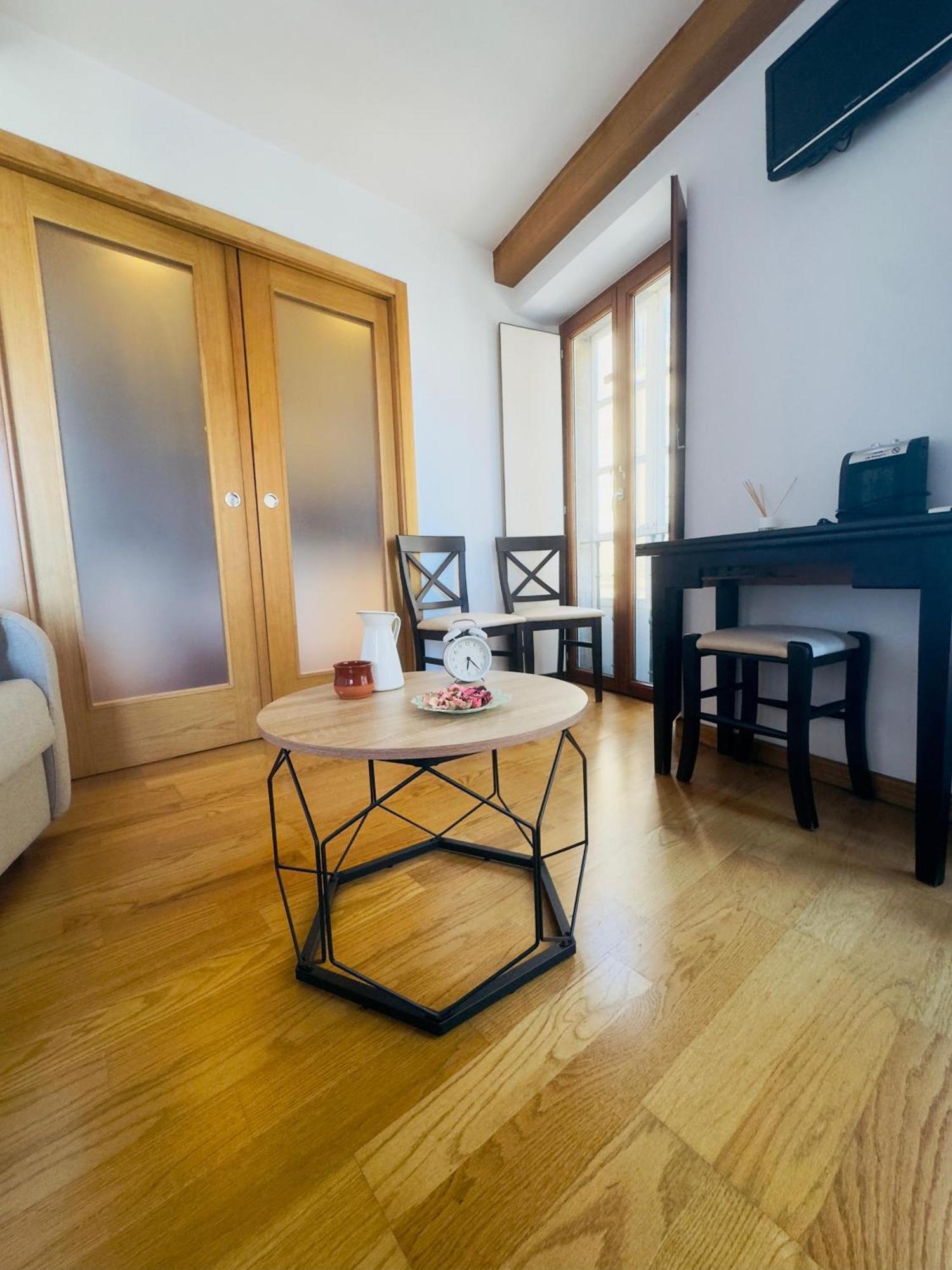Apartamentos Casa De La Inmaculada Santiago de Compostela Ngoại thất bức ảnh