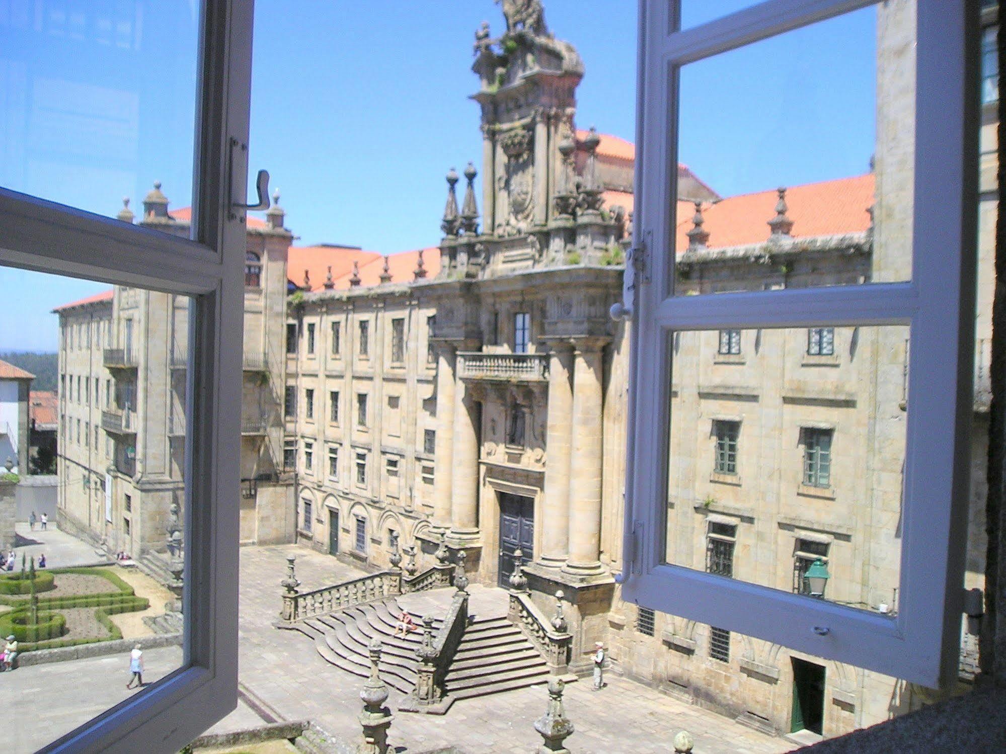 Apartamentos Casa De La Inmaculada Santiago de Compostela Ngoại thất bức ảnh